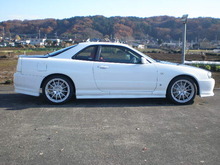 NISSAN スカイライン HR34